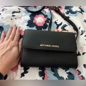 Michael Kors cross body